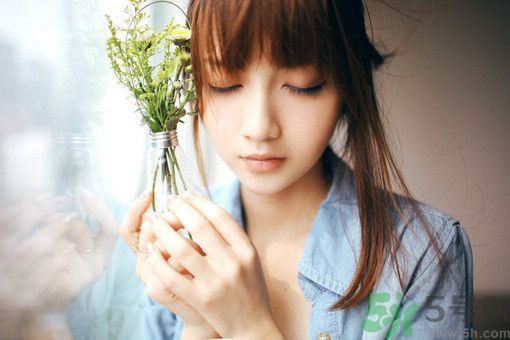 14歲女孩身高149cm正常嗎？14歲女孩身高標(biāo)準(zhǔn)是多少？