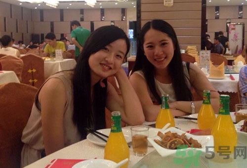 青春期女生吃很多是怎么回事？青春期女生很能吃怎么辦？