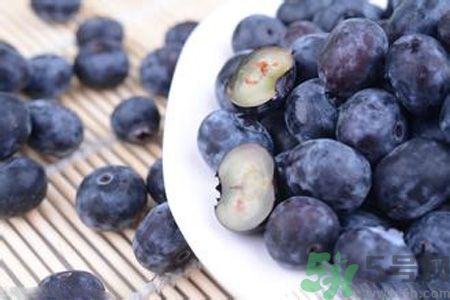藍(lán)莓果醬怎么做好吃？藍(lán)莓果醬的做法