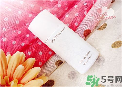 蘇菲娜sofina防曬霜哪款好用？sofina防曬白蕾絲藍蕾絲區(qū)別