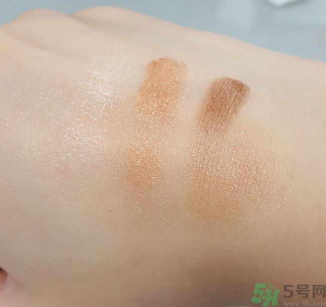 凱婷KATE擴(kuò)型深邃眼影盒怎么樣？好用嗎？