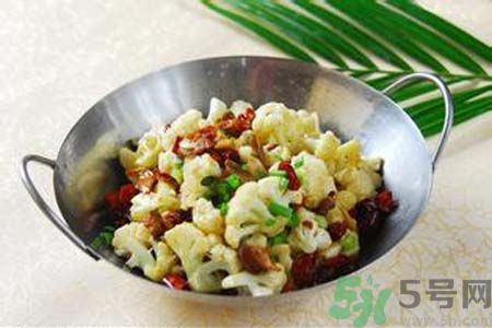 花菜可以和雞蛋一起吃嗎？花菜可以炒雞蛋嗎？