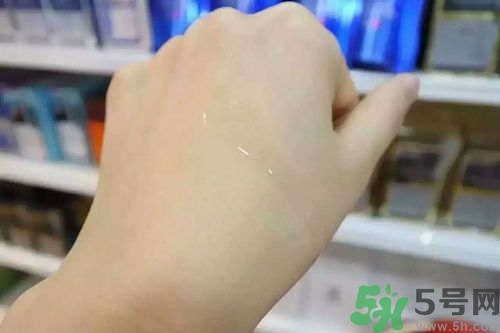 AHC神仙水效果怎么樣？AHC神仙水怎么用？
