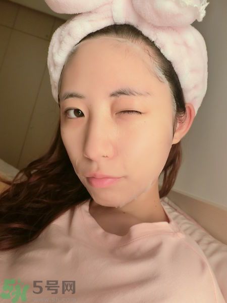 寵愛(ài)之名寵愛(ài)女孩礦物云絲面膜價(jià)格多少錢一盒