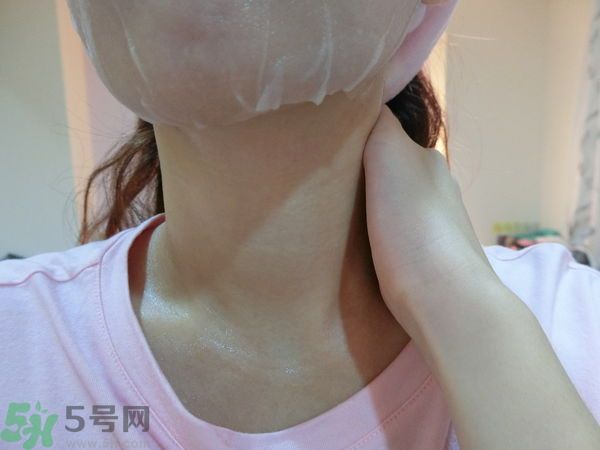 寵愛(ài)之名寵愛(ài)女孩礦物云絲面膜價(jià)格多少錢一盒