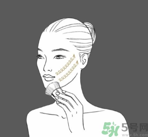 雅詩蘭黛白金級奢寵蘊能黑鉆奢華面膜怎么使用？雅詩蘭黛白金級奢寵蘊能黑鉆奢華面膜的使用方法？