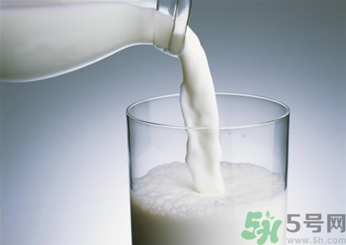 如何在家自制補(bǔ)水面膜？自制的面膜好用嗎？