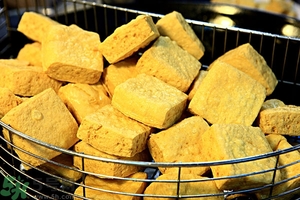 臭豆腐能帶上飛機(jī)嗎？坐飛機(jī)能帶臭豆腐嗎？