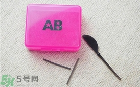 單眼皮怎么變雙眼皮了？單眼皮上面有一條線