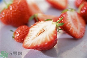 打噴嚏真的是有人在想你嗎？打噴嚏是有人罵你嗎？