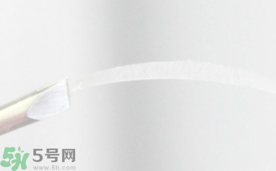 單眼皮怎么變雙眼皮了？單眼皮上面有一條線