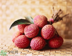 吃荔枝有什么壞處？荔枝的功效與禁忌