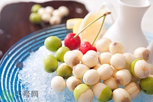 吃蓮子有什么好處和壞處？吃蓮子要去心嗎？