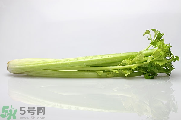 芹菜對(duì)精子有害嗎？芹菜對(duì)精子質(zhì)量有什么影響？