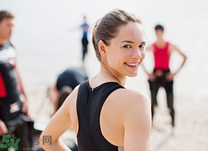 浮潛是什么意思？深潛和浮潛有什么區(qū)別？?