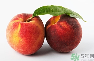 催熟的桃子怎么分辨？催熟的桃子是什么樣的