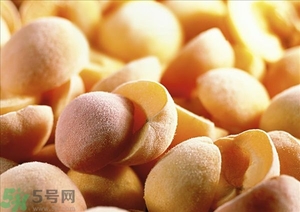 懷孕初期能吃水蜜桃嗎？孕早期吃水蜜桃好嗎？哺乳期能吃水蜜桃嗎？