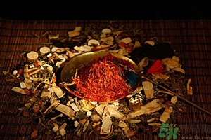 陳皮長(zhǎng)霉還可以吃嗎？陳皮上有發(fā)霉了怎么辦？