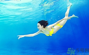 潛水能化妝嗎？女生潛水可以不可以化妝？