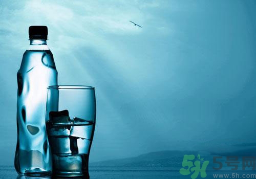 礦泉水和純凈水的區(qū)別是什么？礦泉水和純凈水哪個(gè)好？