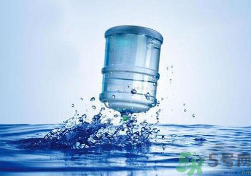 礦泉水和純凈水的區(qū)別是什么？礦泉水和純凈水哪個(gè)好？