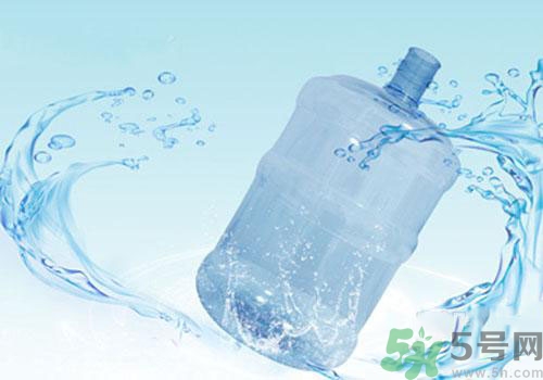 礦泉水和純凈水的區(qū)別是什么？礦泉水和純凈水哪個(gè)好？