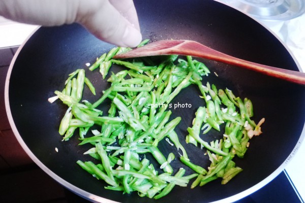 豆角隔夜還能吃嗎？隔夜的豆角能吃嗎？