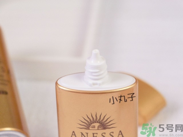 安耐曬噴霧怎么樣？安耐曬噴霧好用嗎？