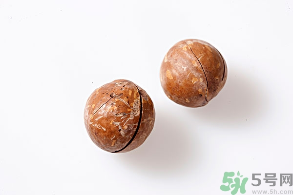 夏威夷果吃多了會怎么樣？夏威夷果吃了會長胖嗎？