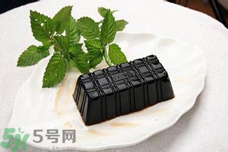 寶寶可以吃仙草嗎？寶寶吃仙草好嗎？