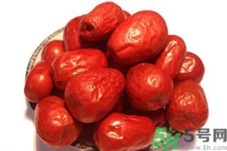 夏天濕氣重吃什么好？夏天濕氣重不能吃什么？