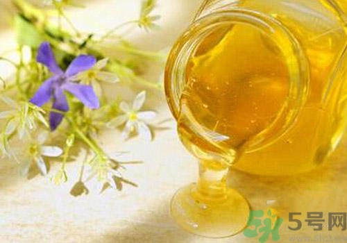 蜂蜜起泡沫是怎么回事？蜂蜜起泡沫能吃嗎？