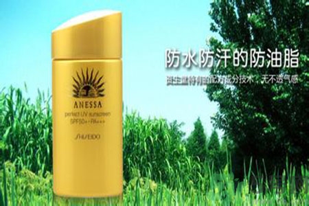 安耐曬和水寶寶哪個好？安耐曬防曬霜和水寶寶哪個好？