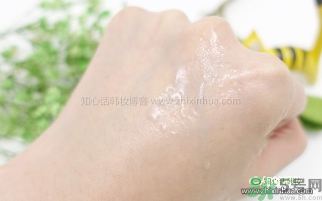 韓律艾草補水鎮(zhèn)靜噴霧怎么樣？好用嗎？