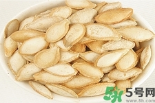 吃南瓜子的好處？吃南瓜子的壞處？