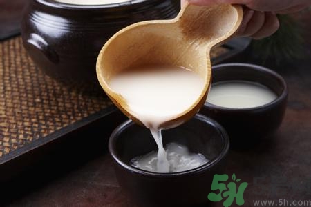 米酒是發(fā)物嗎？手術(shù)后可以吃米酒嗎？