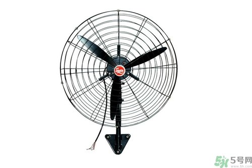 吹空調(diào)咳嗽怎么辦？吹空調(diào)好還是吹電扇好？