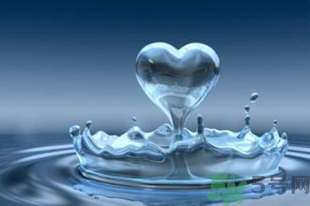 為什么喝水會(huì)惡心？喝水有時(shí)感覺(jué)惡心是怎么回事？