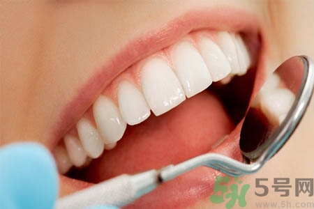 冷光美白牙齒的價(jià)格是多少？做冷光美白牙齒需要多少錢？