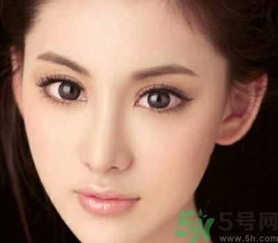 開眼角多少錢？開眼角有什么危害？