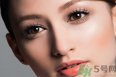 臥蠶怎么畫？臥蠶眼妝畫法步驟？