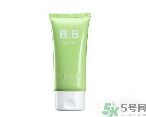 bb霜和氣墊bb的區(qū)別 bb霜和氣墊bb哪個(gè)好？