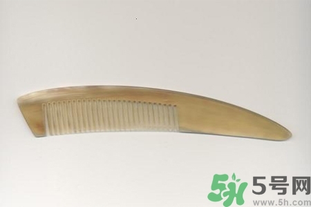 牛角梳的作用是什么？如何保養(yǎng)牛角梳？
