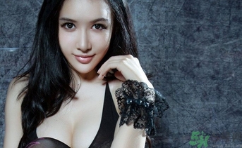 美瞳帶著磨眼睛咋辦？戴美瞳眼睛紅怎么辦？