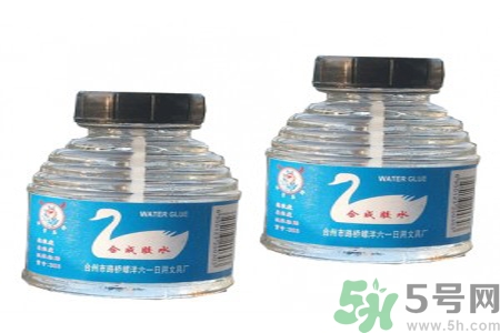 502膠水怎么洗？如何祛除衣服上的膠水？