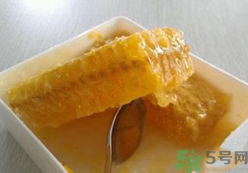 糖尿病可以吃蜂膠嗎？吃蜂膠降血糖嗎？