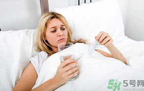 乳腺增生是怎么引起的？乳腺增生如何調(diào)理？