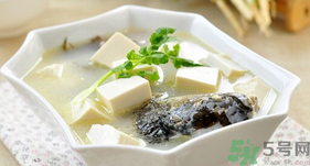 孕婦喝鯽魚湯有什么好處？孕婦喝鯽魚湯的功效與作用