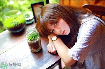 美瞳怎么分左右眼？戴美瞳能睡覺(jué)嗎？