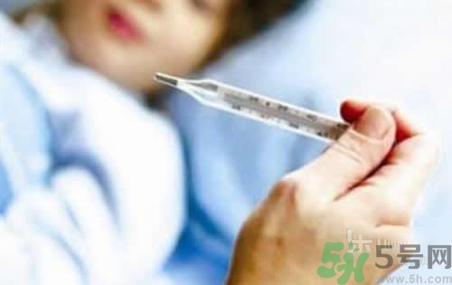 寶寶發(fā)燒多少度要吃退燒藥？寶寶發(fā)燒退燒藥多久吃一次？